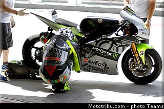 rossi_015_motogp_2013_malaisie_sepang_tests.jpg