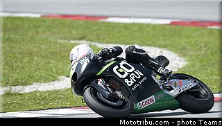 staring_001_motogp_2013_malaisie_sepang_tests.jpg