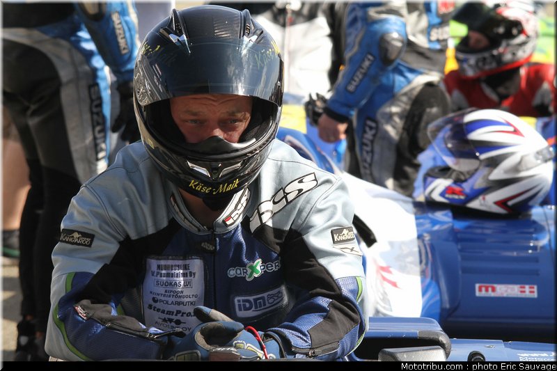 paivarinta_hanni_011_side_car_france_le_mans_2011