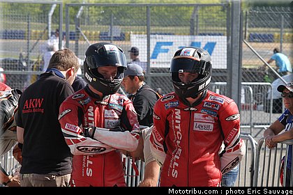 birchall_birchall_003_side_car_france_le_mans_2011.jpg