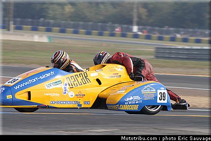 hergott_josse_006_side_car_france_le_mans_2011.jpg