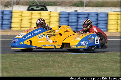 hergott_josse_017_side_car_france_le_mans_2011.jpg