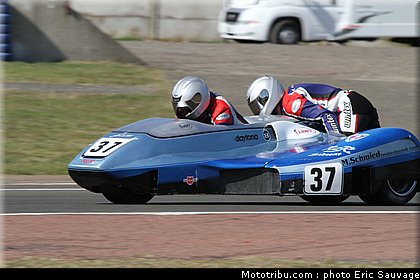 knight_knight_003_side_car_france_le_mans_2011.jpg