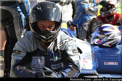 paivarinta_hanni_011_side_car_france_le_mans_2011.jpg