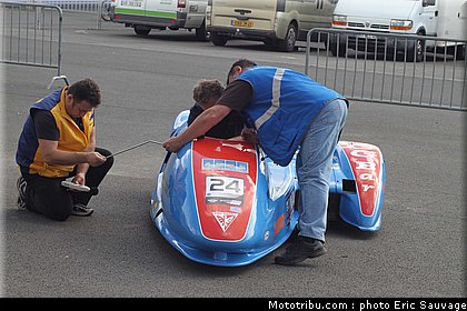 spendal_hill_001_side_car_france_le_mans_2011.jpg