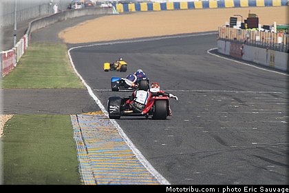 streuer_endeveld_002_side_car_france_le_mans_2011.jpg