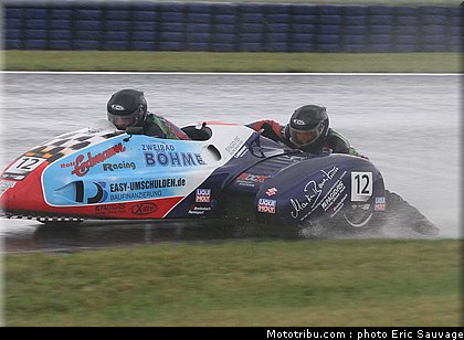 side_car_mondial_hock_becker_005_oschersleben_2011.jpg