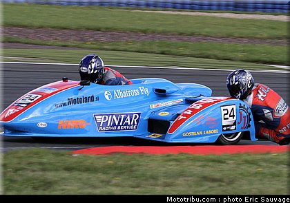 side_car_mondial_spendal_hill_003_oschersleben_2011.jpg