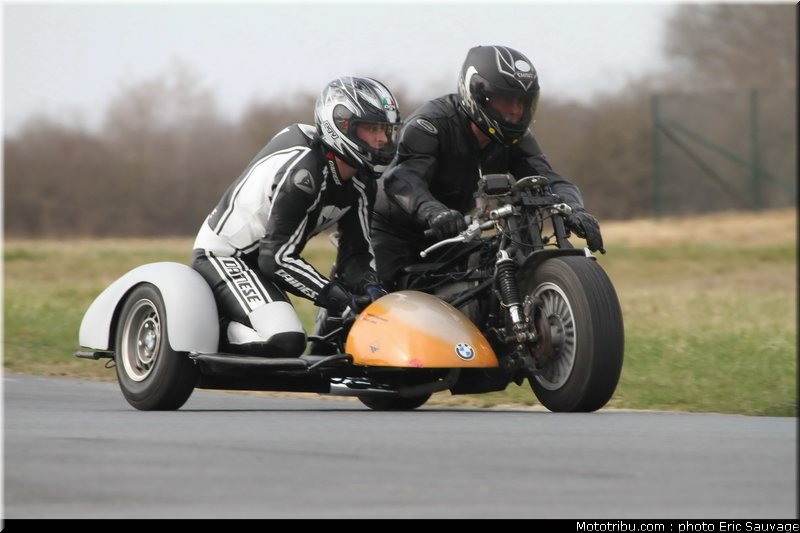 side_car_lurcy_levis_mars_2012_0009