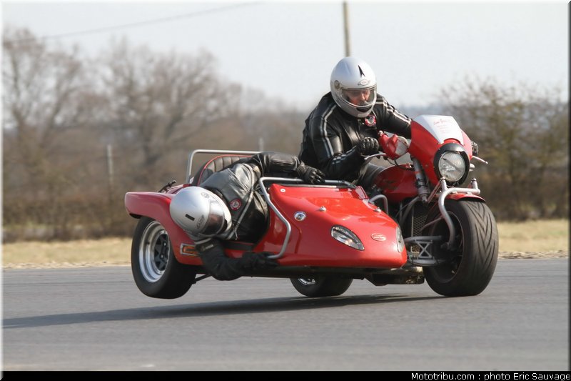 side_car_lurcy_levis_mars_2012_0075