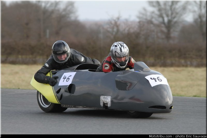 side_car_lurcy_levis_mars_2012_0117