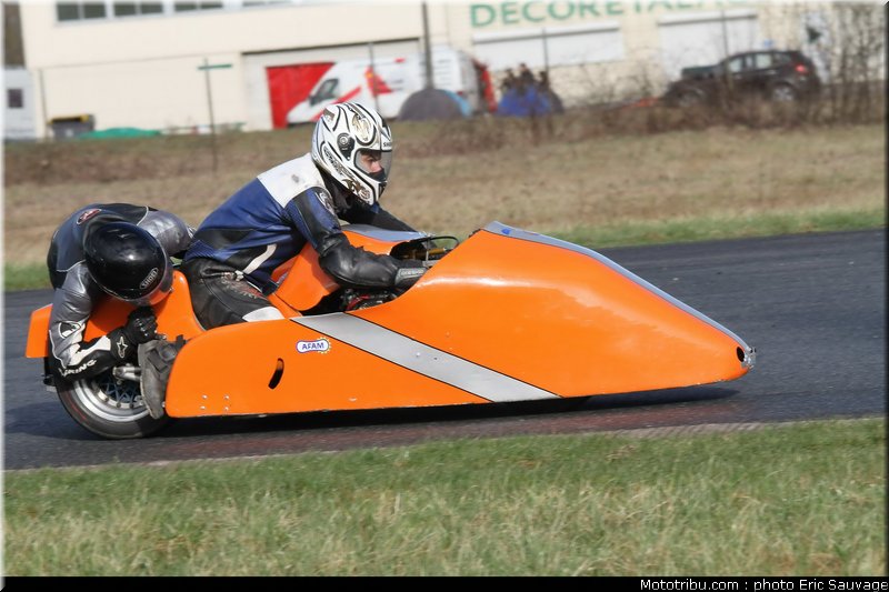 side_car_lurcy_levis_mars_2012_0195