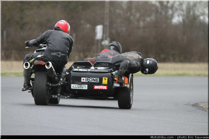 side_car_lurcy_levis_mars_2012_0297