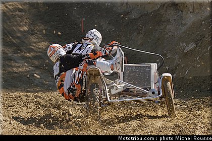 giraud_musset_002_side_car_cross_2012_mondial_pernes_les_fontaines.jpg