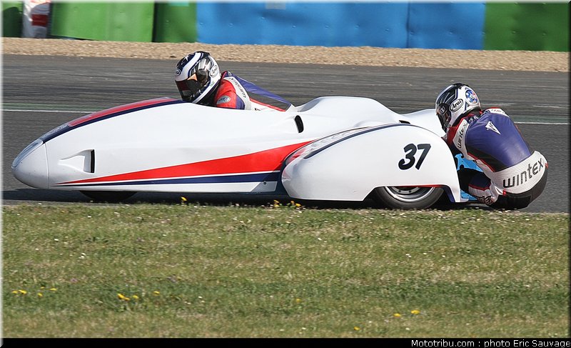 knight_knight_01_mondial_sidecar_2012_france_magny_cours