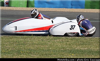 knight_knight_01_mondial_sidecar_2012_france_magny_cours.jpg