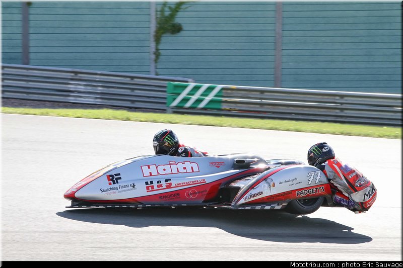 reeves_hawes_03_sidecar_2012_allemagne_sachsenring