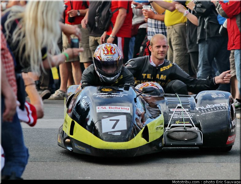 schlosser_hofer_02_sidecar_2012_allemagne_sachsenring