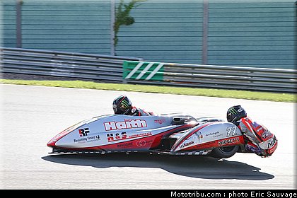 reeves_hawes_03_sidecar_2012_allemagne_sachsenring.jpg