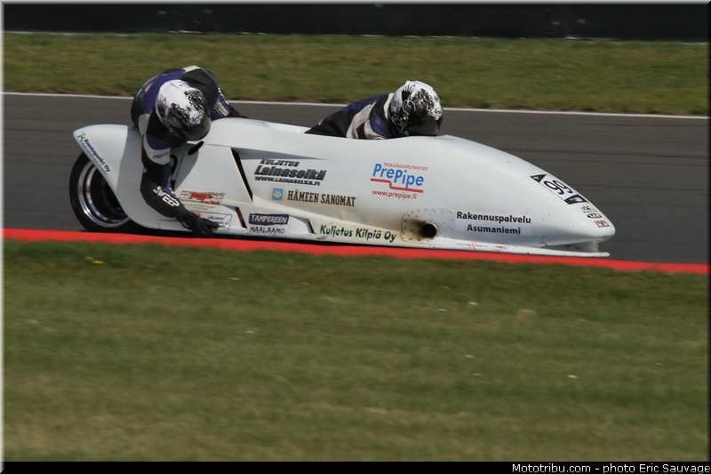 makula_asumaniemi_01_sidecar_2012_allemagne_oschersleben