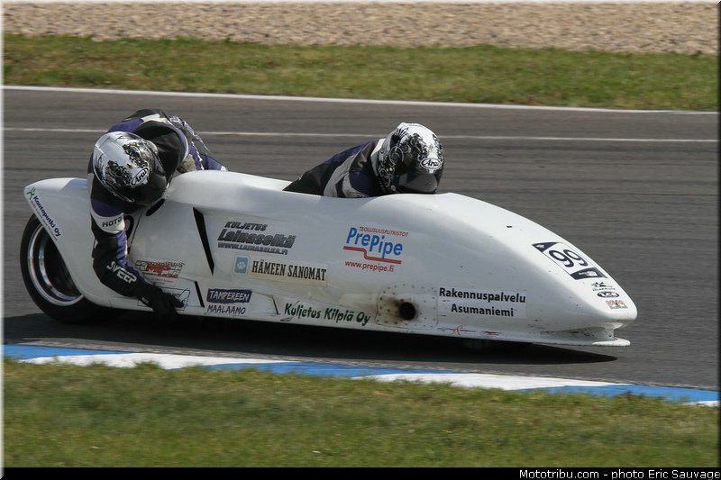 makula_asumaniemi_02_sidecar_2012_allemagne_oschersleben