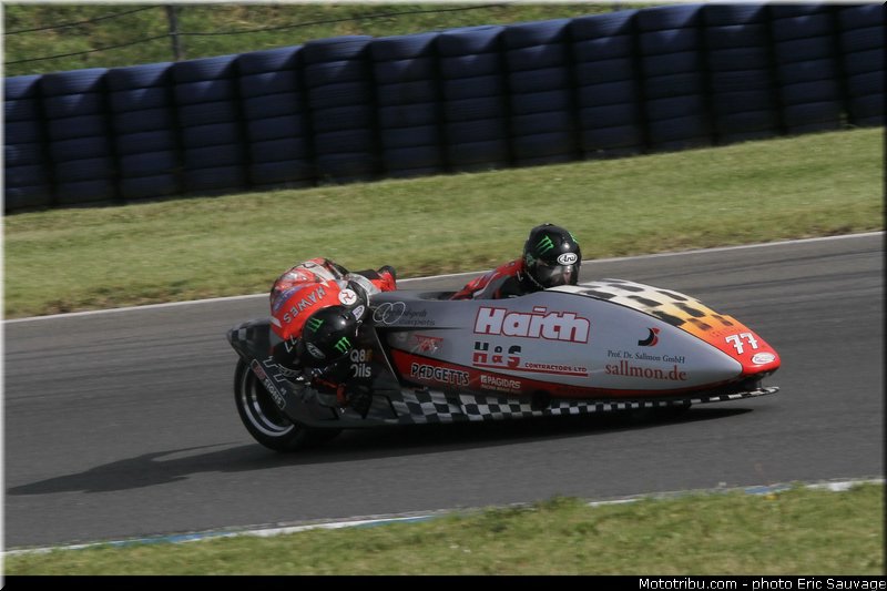 reeves_hawes_02_sidecar_2012_allemagne_oschersleben