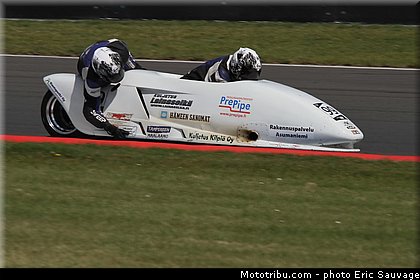 makula_asumaniemi_01_sidecar_2012_allemagne_oschersleben.jpg