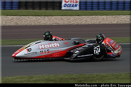 reeves_hawes_01_sidecar_2012_allemagne_oschersleben.jpg