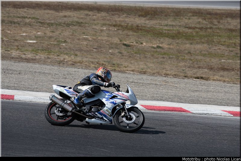 125_junior_demoulin_jf_ledenon_septembre_2009