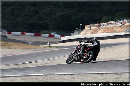 coupe_kawasaki_ledenon_septembre_2009_3.JPG