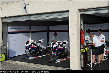 0001_superbike_france_ledenon_juin_2010_0001.JPG