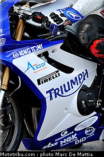 0089_superbike_france_ledenon_juin_2010_0077.jpg