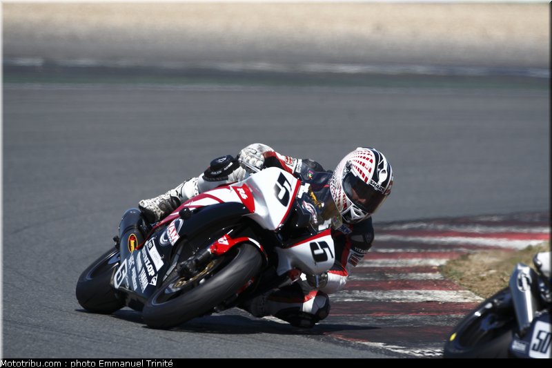 sbk_fr_supersport_niviere_2_magny_cours_2010