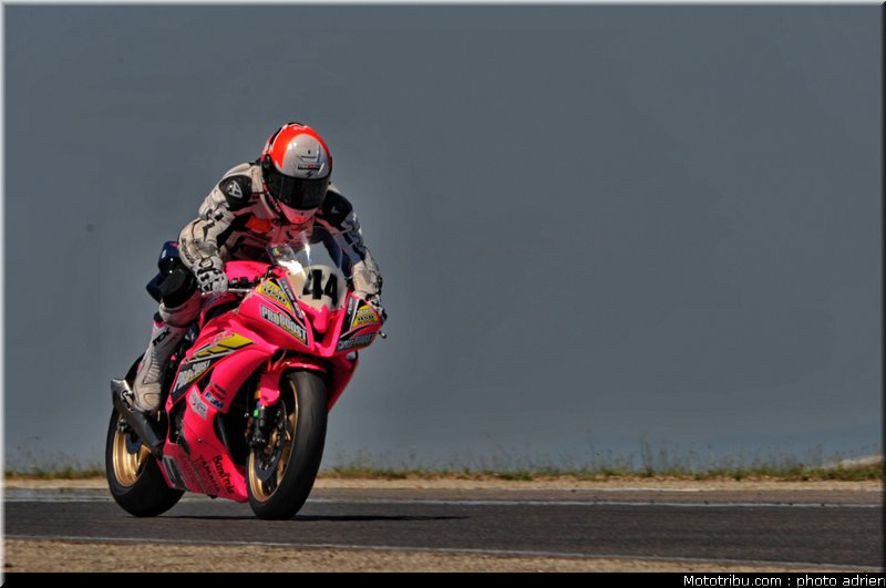 MOTO 