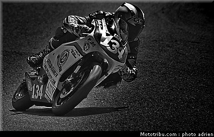 fsbk_125_castillon_5_ledenon_juin_2011.JPG
