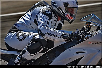 fsbk_sbk_rimbaud_1_ledenon_juin_2011.JPG