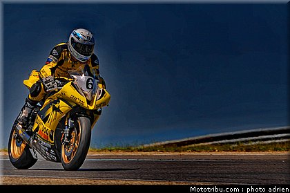 fsbk_supersport_bouan_3_ledenon_juin_2011.JPG