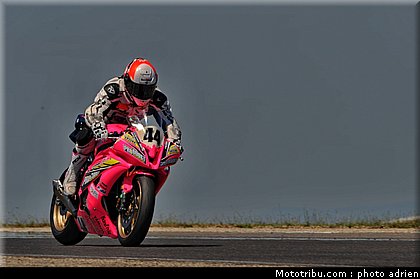 fsbk_supersport_mahias_5_ledenon_juin_2011.JPG