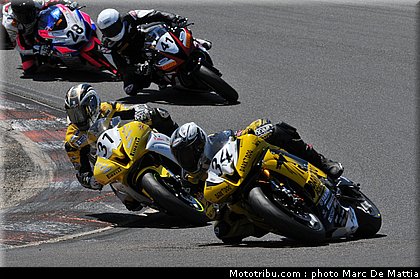 fsbk_pirelli_600_012_ledenon_juin_2011.JPG