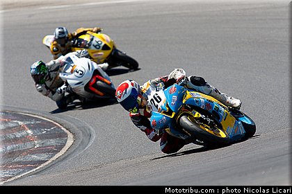 fsbk_pirelli_600_011_ledenon_juin_2011.JPG