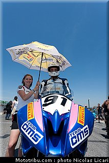 fsbk_pirelli_600_boniakowski_ledenon_juin_2011.JPG