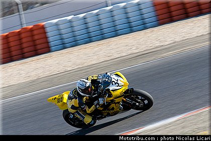 fsbk_pirelli_600_cayrol_ledenon_juin_2011.JPG