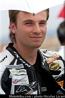 fsbk_pirelli_600_detournay_4_ledenon_juin_2011.JPG