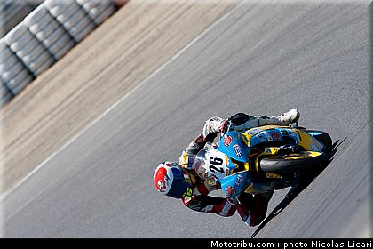 fsbk_pirelli_600_neumann_2_ledenon_juin_2011.JPG