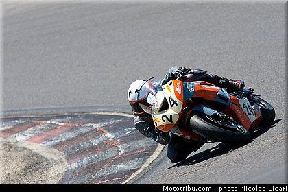 fsbk_pirelli_600_remy_ledenon_juin_2011.JPG