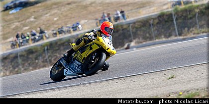fsbk_supersport_bulle_2_ledenon_juin_2011.JPG