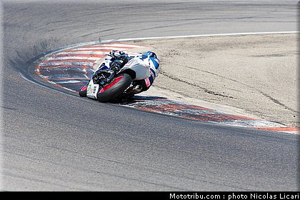 fsbk_supersport_camus_ledenon_juin_2011.JPG
