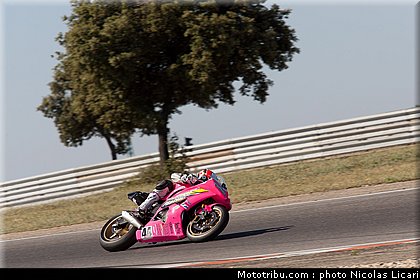 fsbk_supersport_mahias_3_ledenon_juin_2011.JPG
