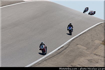 fsbk_twin_17_ledenon_juin_2011.JPG