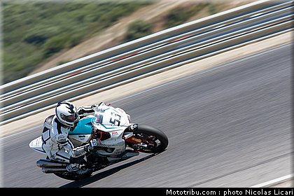 fsbk_twin_31_ledenon_juin_2011.JPG